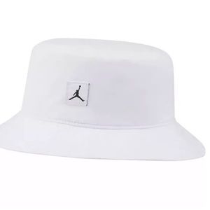 NWT Jordan Jumpman Washed Bucket Hat - White